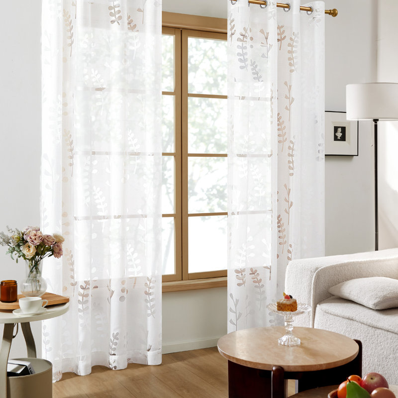 Paire de rideaux transparents en polyester Ozrenka, L 52 po x L 63 po, Blanc