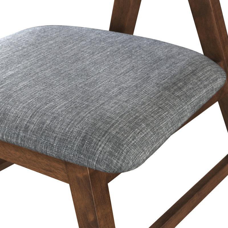 Chaise d'appoint Argjela en noyer