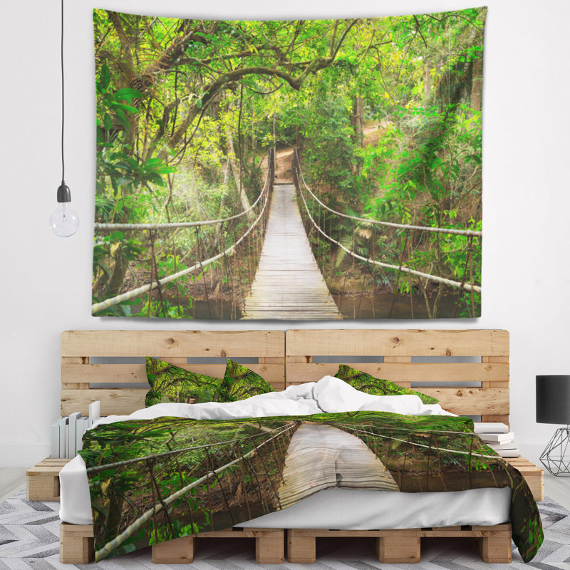Tapisserie Schafer Landscape Bridge to Jungle, H 32 po x l 39 po