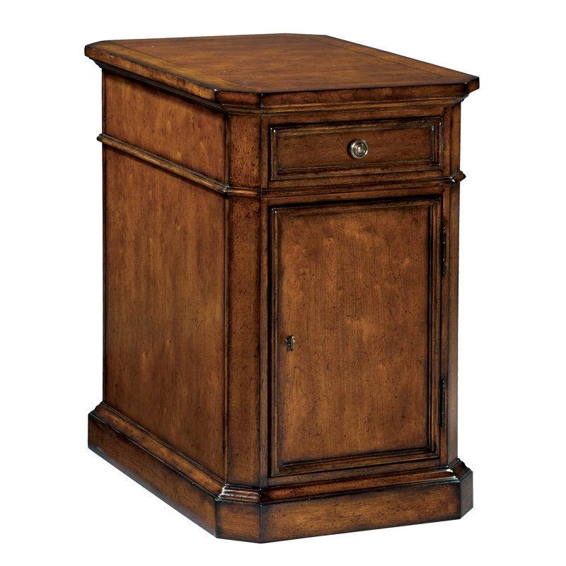 European Legacy 18" Wide Storage End Table