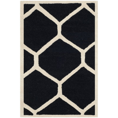 Deedgra Hand Tufted Wool Geometric Rug
