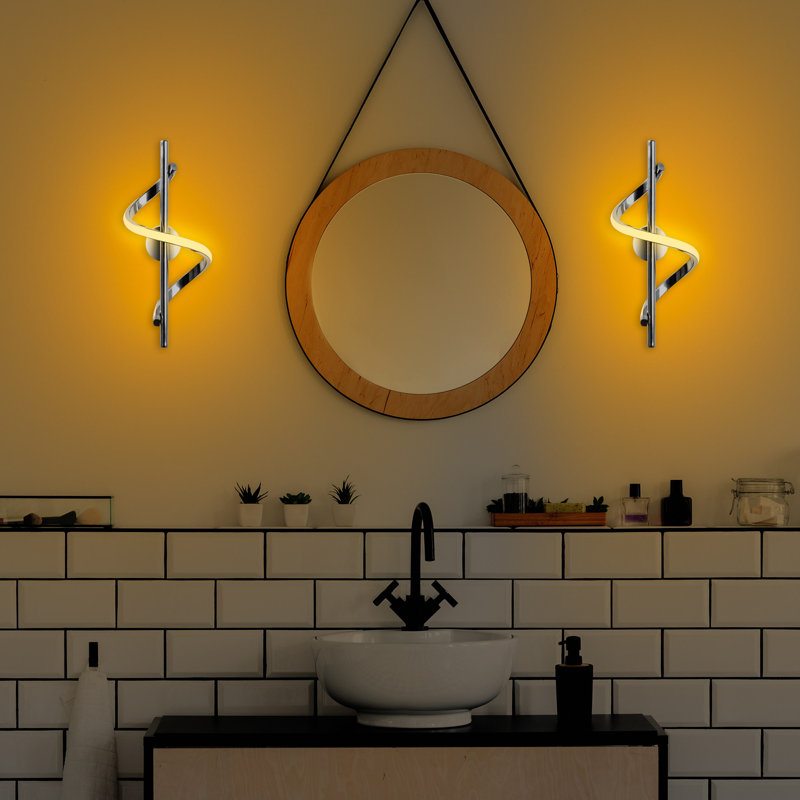 Lampe murale moderne en chrome avec corps en métal, 6,3 x 16,1 x 9,8 pouces | SMD DEL 11W 3000K, IP20, design élégant pour les hôtels et les espaces contemporains | Plaque de base en métal durable, parfaite pour une décoration intérieure élégante