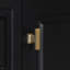 Meuble-lavabo de 30 po avec lavabo, armoire de salle de bain autoportante noire avec tiroir rabattable et tablette réglable, structure en bois d'hévéa massif, panneaux de fibres à densité moyenne et poignées en métal-629345712