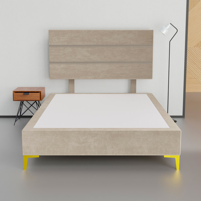 Lit plateforme tapissier Alisiah, Très grand, Beige