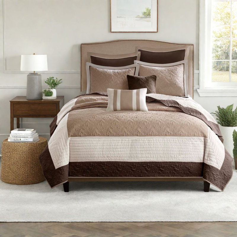 Reversible 7 Piece Bedding Sets, Cotton Fill Medallion Style For Home
