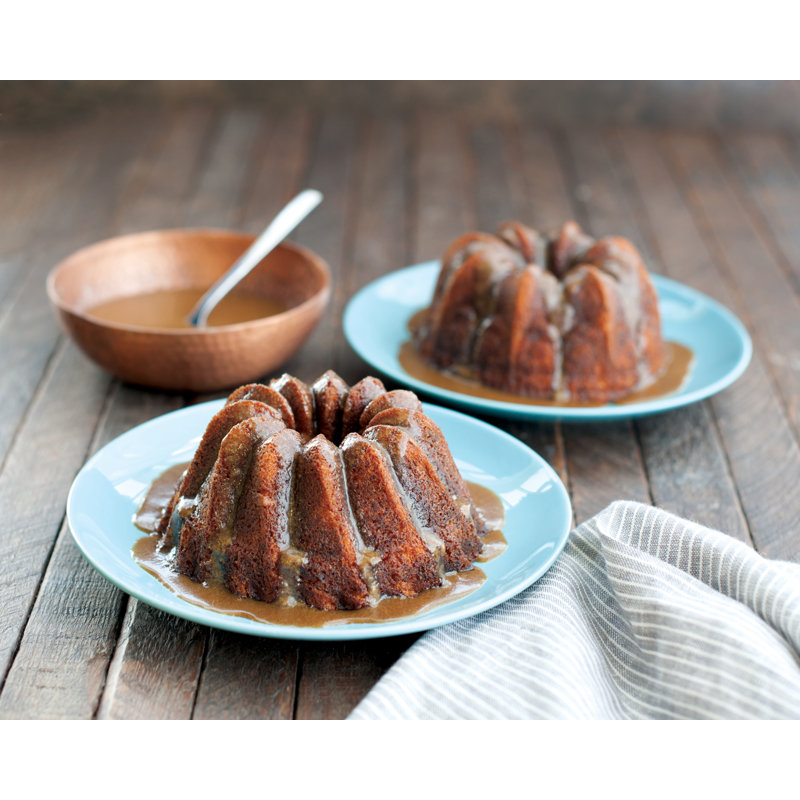 Nordic Ware Novelty Fluted Cake Pan