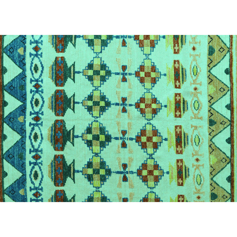 Kıymet Washable Southwestern Indoor Rug, Rectangle 7' x 10'