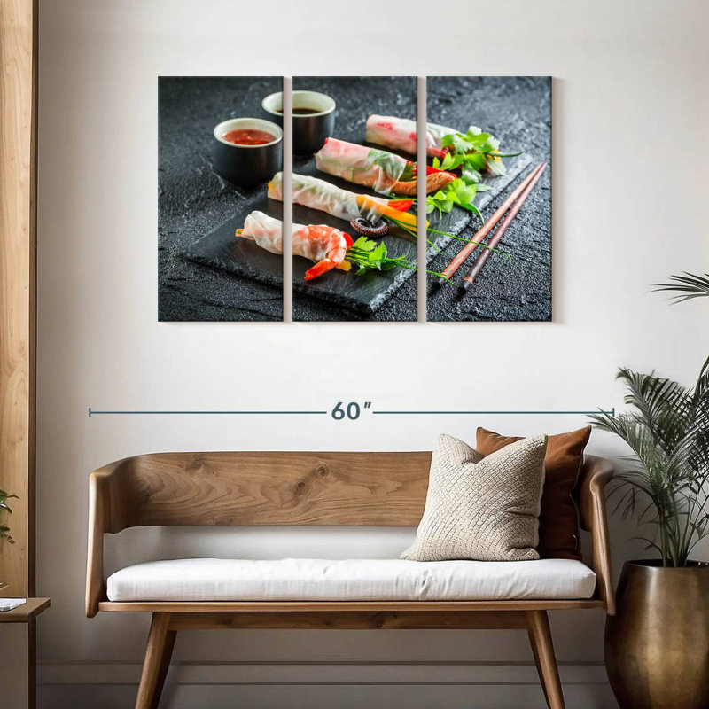 Rouleaux de printemps aux fruits de mer, H 28 po x l 45 po