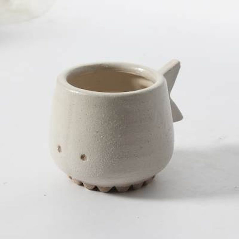 Martinez Ceramic Statue Planter, White, 3.15" H x 3.94" W x 4.92" D
