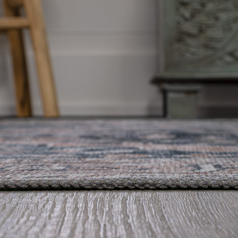 Tapis bleu marine / brun Alacati Ogee Medallion, Rectangle 3 pi 11 po x 6 pi