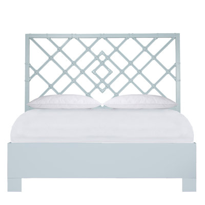 Darien Standard Bed