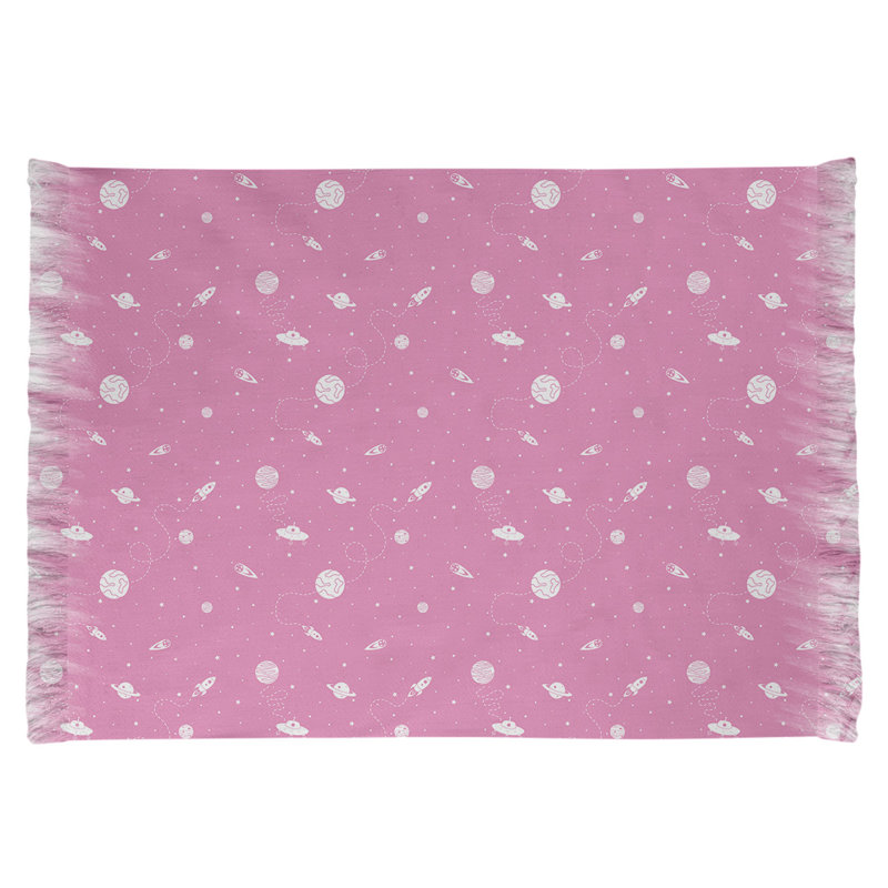 Tapis rose à motif de l'espace Mcguigan, Non