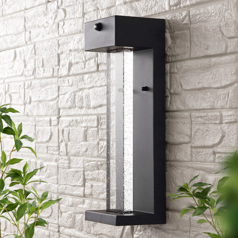 Kezar Iron LED Wall Light