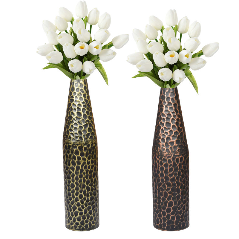 Ayia Aluminum Table Vase
