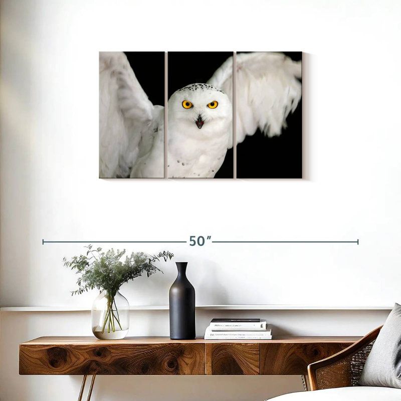 White Owl, 20" H x 33" W