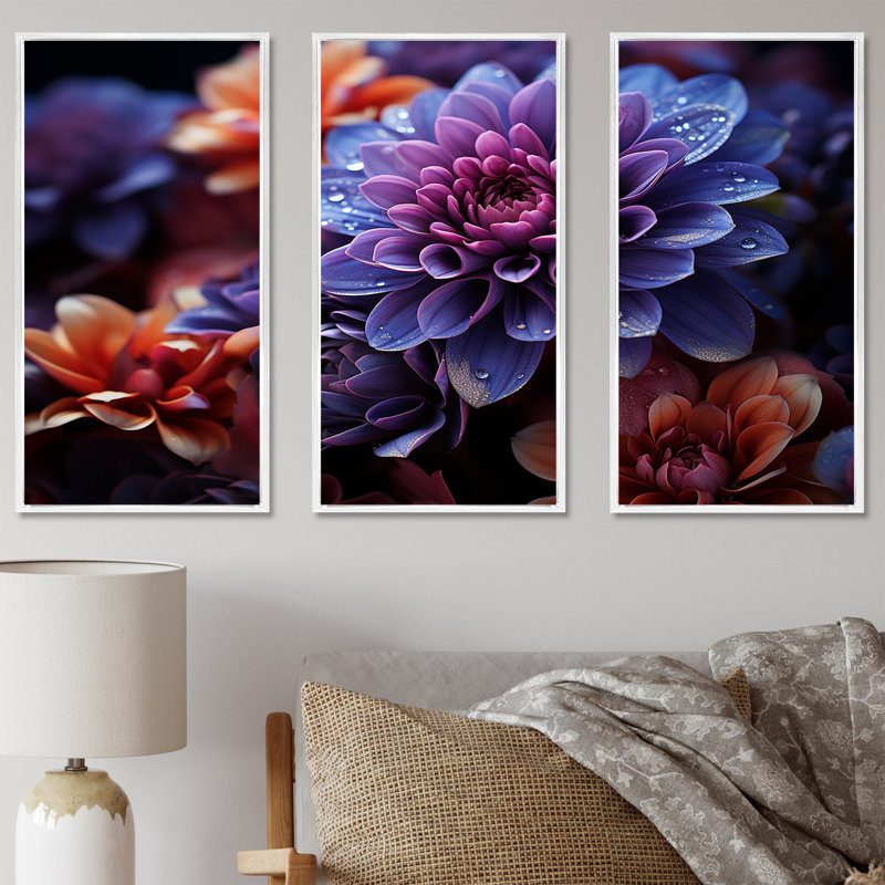 «Mums Nocturnal Elegance Midnight Indigo I», ensemble d'art sur toile Mums, Cadre flottant blanc, H 32 po x l 48 po x P 1 po