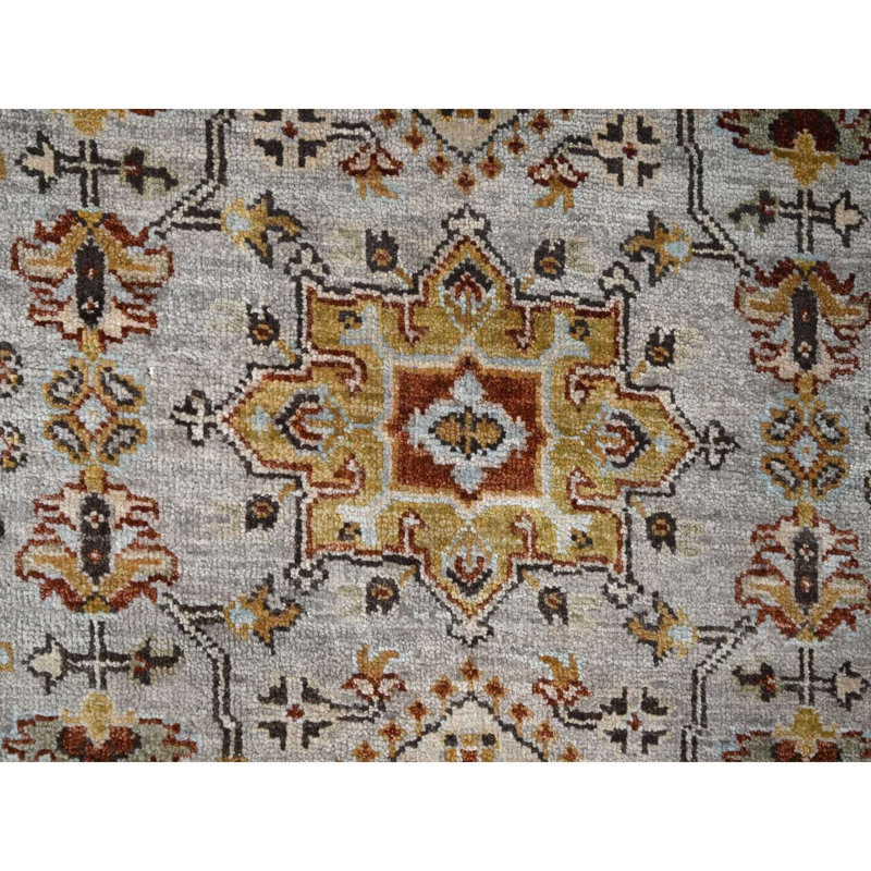 Tapis unique gris 4 pi 2 po x 9 pi 10 po Zeik