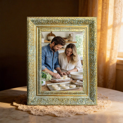 Antique Gold 1PC Vintage Style Picture Frame for 8" x 10" Photos and Wedding Photo Display