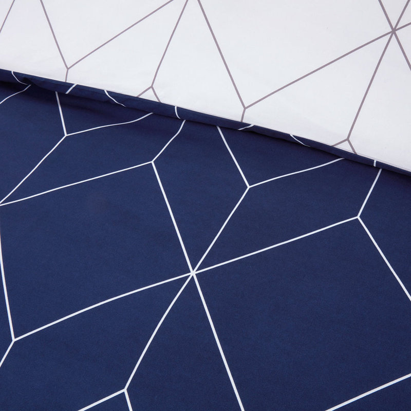 Polyester Geometric Duvet Cover Set, Double Bed (200 x 200 cm)
