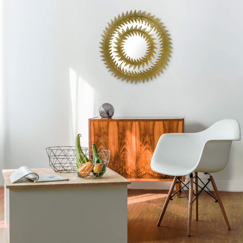 Amiogho Metal Sunburst Wall Mirror