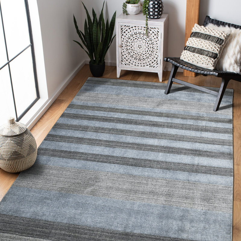 Gray and Multicolor Handmade Wool Stripe 4' x 6' Area Rug