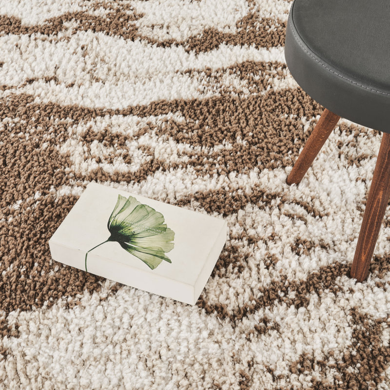 Tapis moderne à poils longs abstrait Nova brun et ivoire, lavable, Brun / Ivoire, 7 pi 8 po x 10 pi 2 po