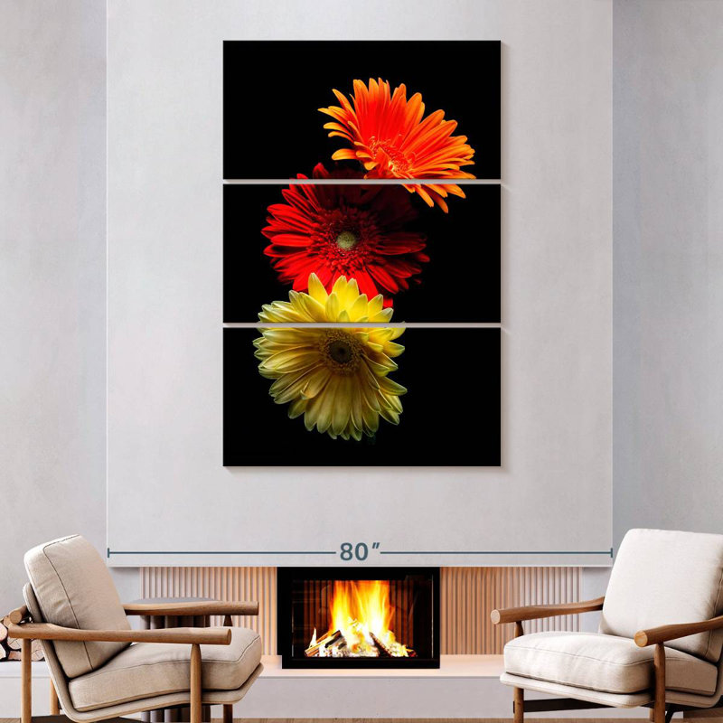 Harnek Three Luminuous Daises