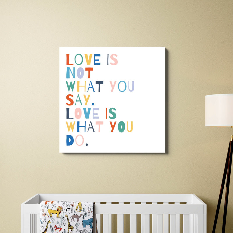 «Rainbow Words I» par Moira Hershey, art textuel sur toile tendue, H 36 po x l 36 po