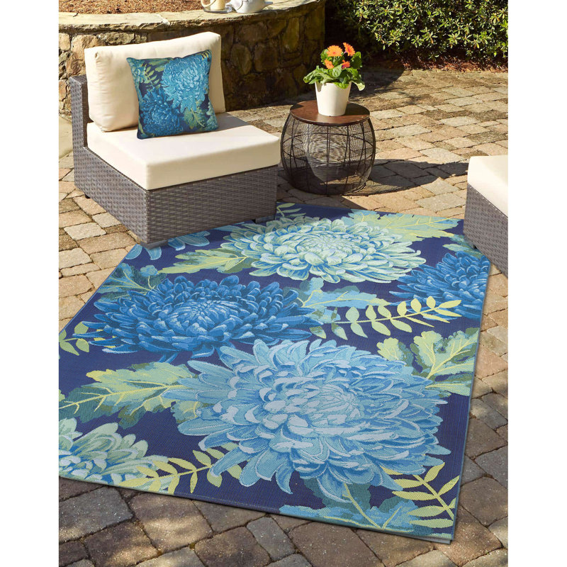 Akera Blue/Green Indoor/Outdoor Rug, Rectangle 6'6" x 9'4"
