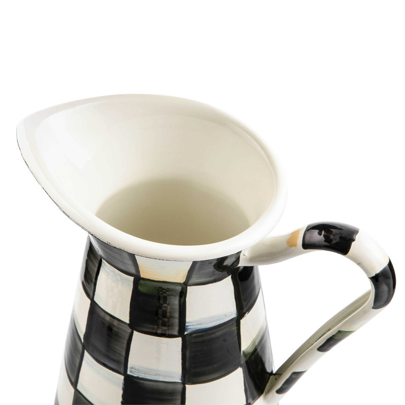 Courtly Check® Medium Practical Pitcher
