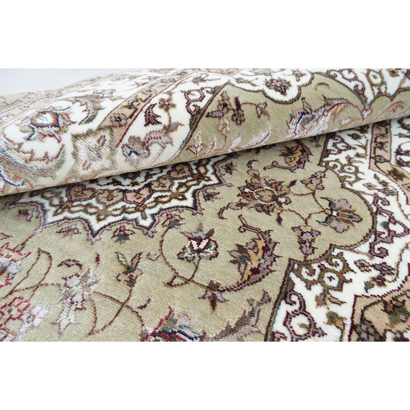 Oriental Area Rug, Rectangle 10' x 14'