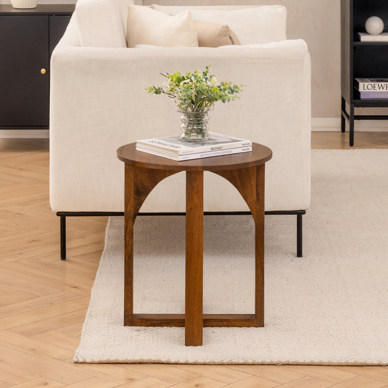Ealyn Round Top Solid Wood End Table, Walnut