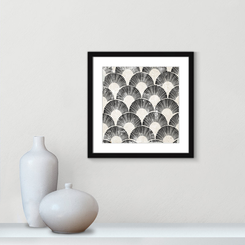 «White Art Deco III» par Aimee Wilson, Imprimé mat, 17'' W x 17'' H, Noir satiné