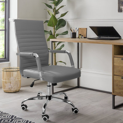 Kilbourne Conference Chair