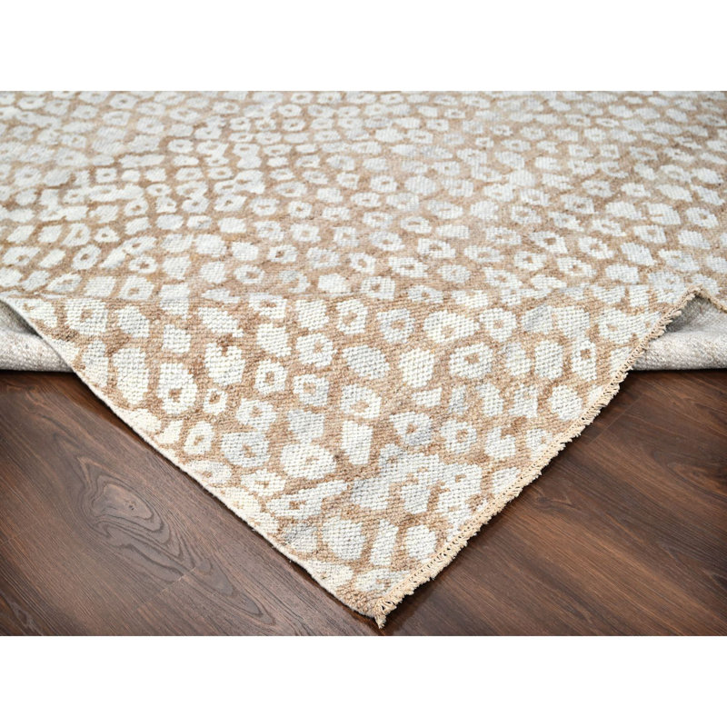 9'x12' Almond Brown Cropped Thin Hand Knotted Natural Wool Oriental Rug DE044BAD0C40469597D46808AD8A683F