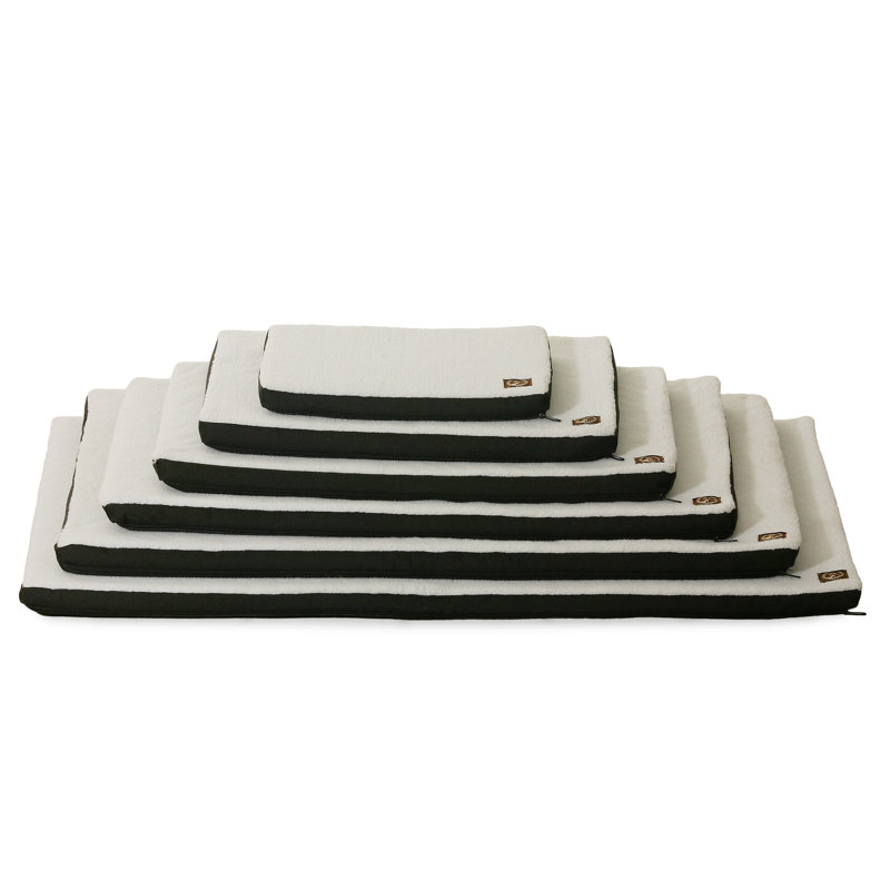 Tapis lavable et cage Phan, L 23 po x P 16 po x H 1,5 po