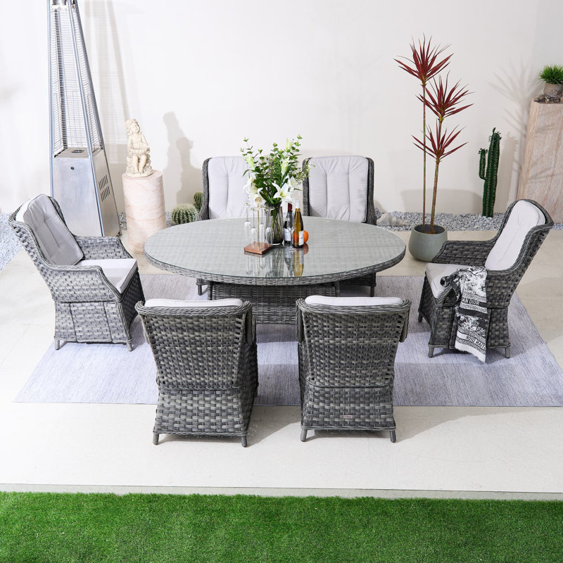 Ensemble repas d'extérieur ovale 6 personnes avec coussins Aelys