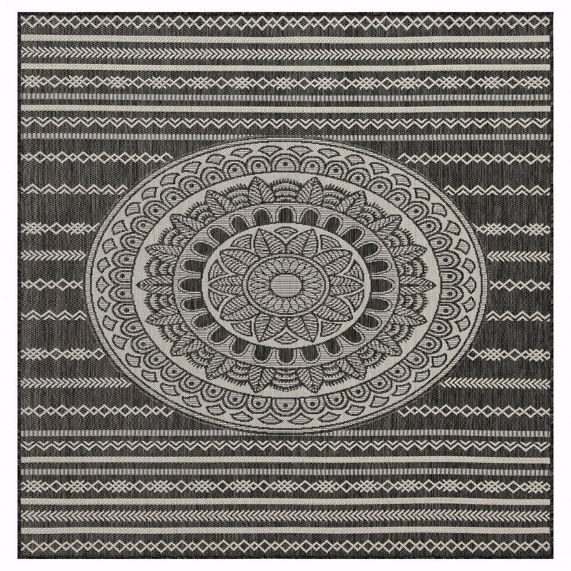 2 Ft. 7 In. X 7 Ft. 3 In. Indoor/Outdoor Area Rug, Runner 2'7" x 7'3"