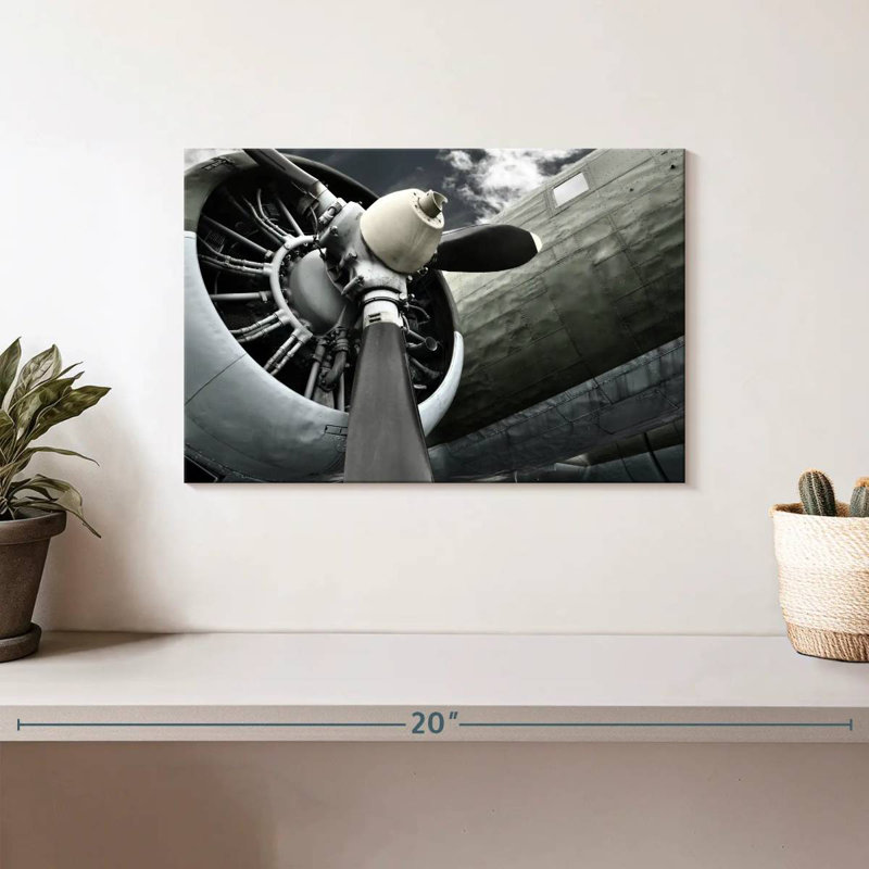 Mehar Black Propeller, 8" H x 12" W