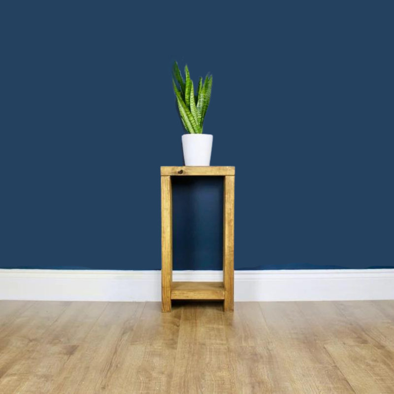 Barkeyville Solid Wood Sled End Table, Dark Oak