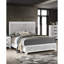 Lit contemporain de couleur blanche avec magnifique panneau imitation marbre HB FB-121085241