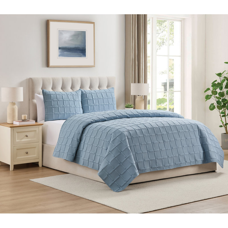 Square 3-Piece Solid Pinsonic Textured Quilt Set, Full / Queen Quilt + 2 Standard Shams, Blue Geometric