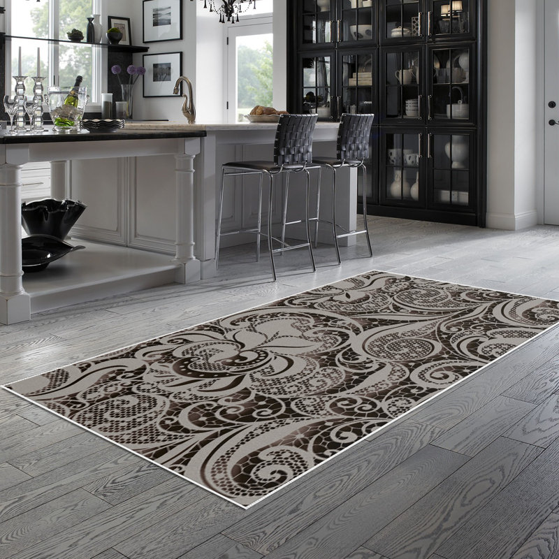 Tapis gris en polyester tissé à la machine Elverda, Rectangle 5 pi 3 po x 7 pi 7 po