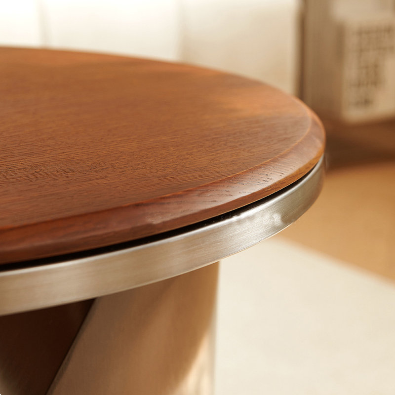 Ensemble de tables basses simples en noyer