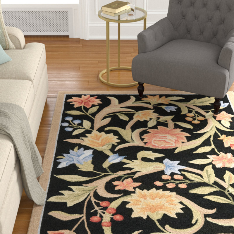 Tapis noir / beige en laine crocheté à la main à motif floral Hollander, Rectangle 3 pi 9 po x 5 pi 9 po