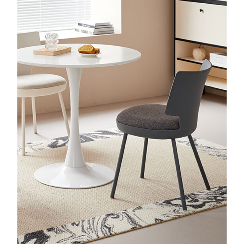 Chaise de salle à manger rembourrée en plastique moderne et simple, Gris