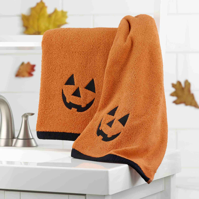  Jack-O-Lantern Halloween 2-Pack Hand Towels
