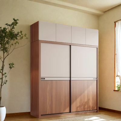 Simple Two Color Wardrobe