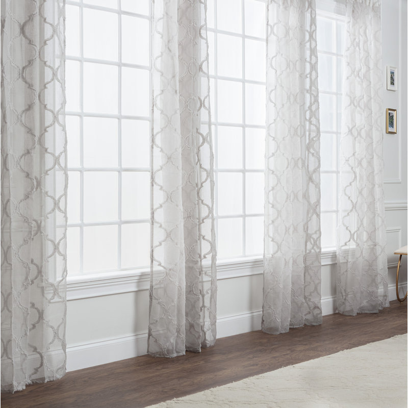 Panneaux de rideaux transparents damassé Carlena, Gris, 52 po x 84 po