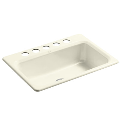 Bakersfield™ 31" L x 22" W Undermount Kitchen Sink